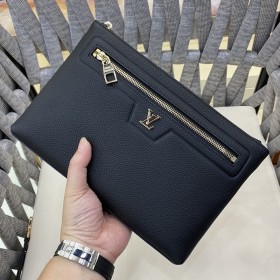 Lo-VU-black cowhide handbag (28cmx18cmx3cm)