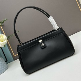 Dior black Handbag Cowhide satchel (29cmx14cmx16cm)